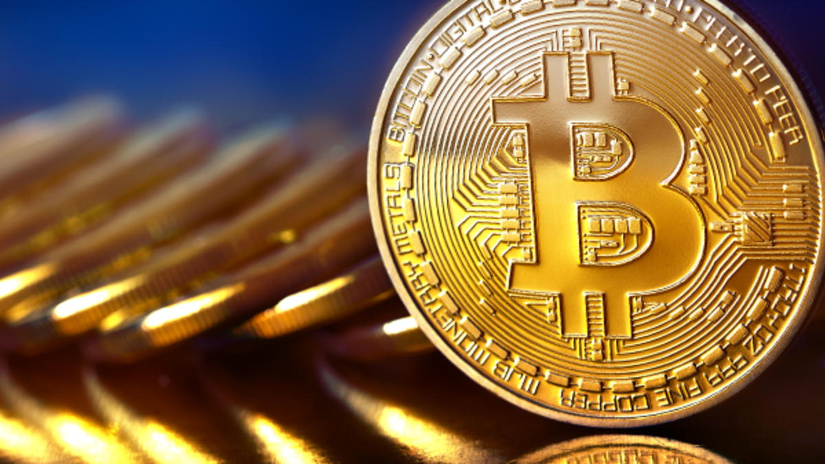 How to Trade Bitcoin With a Clarity Breakout on the Horizon - TheStreet Pro