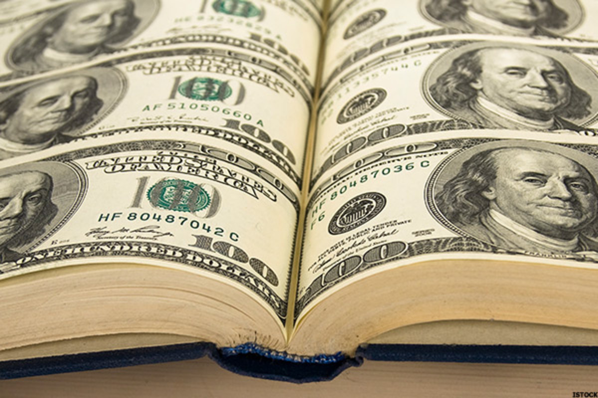 How Best to Value Bank Stocks? TheStreet Pro