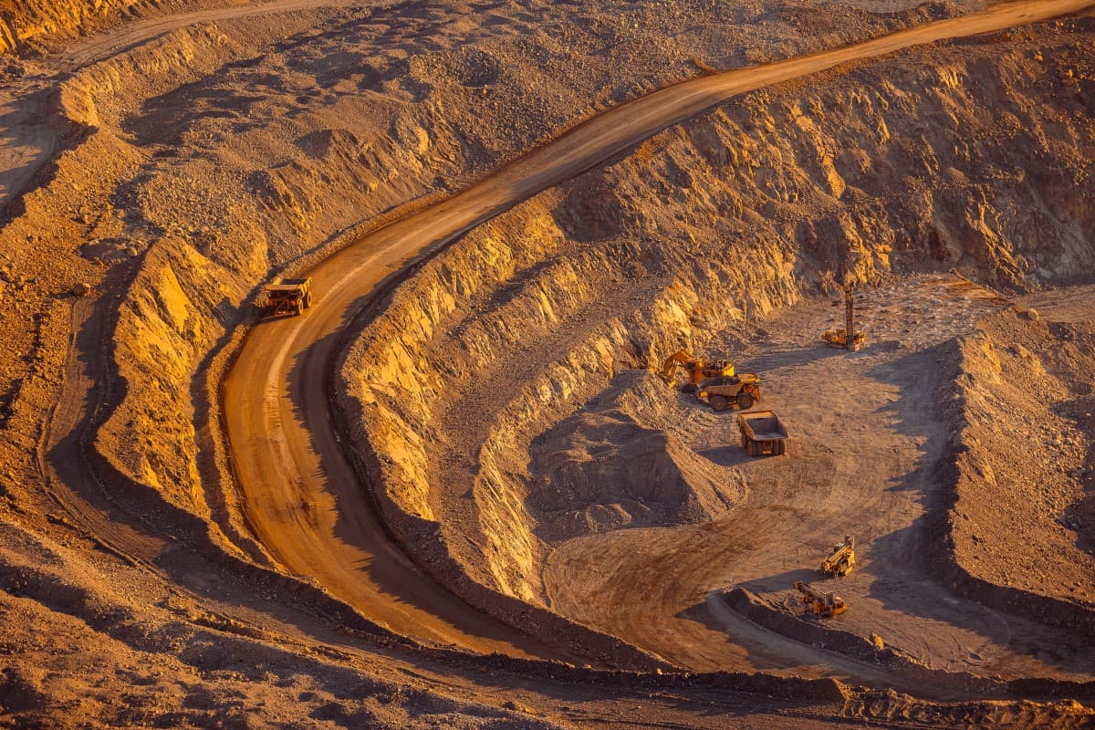 As the Iran War Sends Mixed Signals, I'm 'Mining' for a Few Trade Ideas