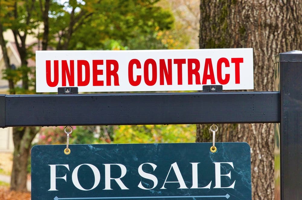 High Mortgage Rates Keep Existing Home Contract Signings Near Record Lows