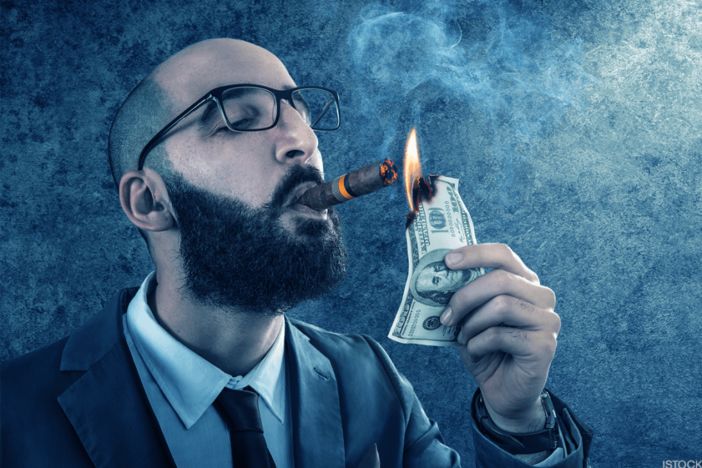 Why the Smartest People Are Often the Worst Investors