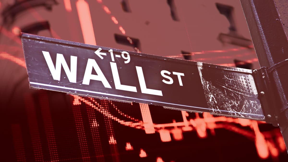 Bearish Bets: Three Tech Names Tumble on Earnings