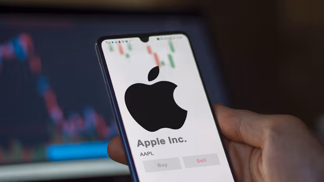 We’re Raising Our Apple Price Target After iPhone Share Gains