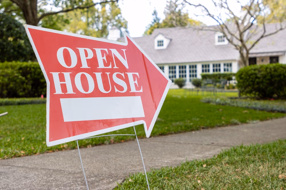 Existing Home Sales Fall to Slowest Pace Since June 2025